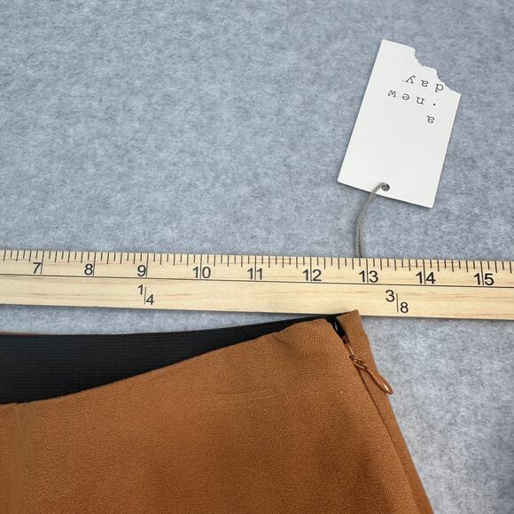 A New Day Kick Flare Pants WMNS 6 Brown High Rise Side Zip Stretch Elastic Waist - Picture 7 of 10